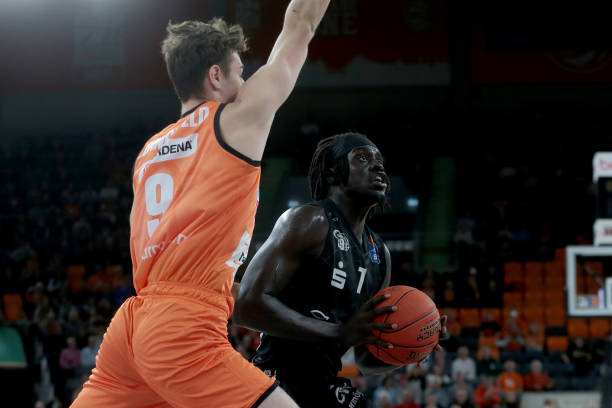 青训体系成 青训体系成