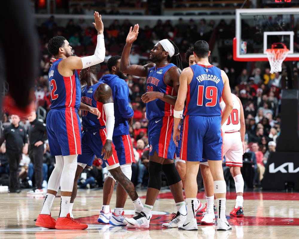 对球员与球 对球员与球