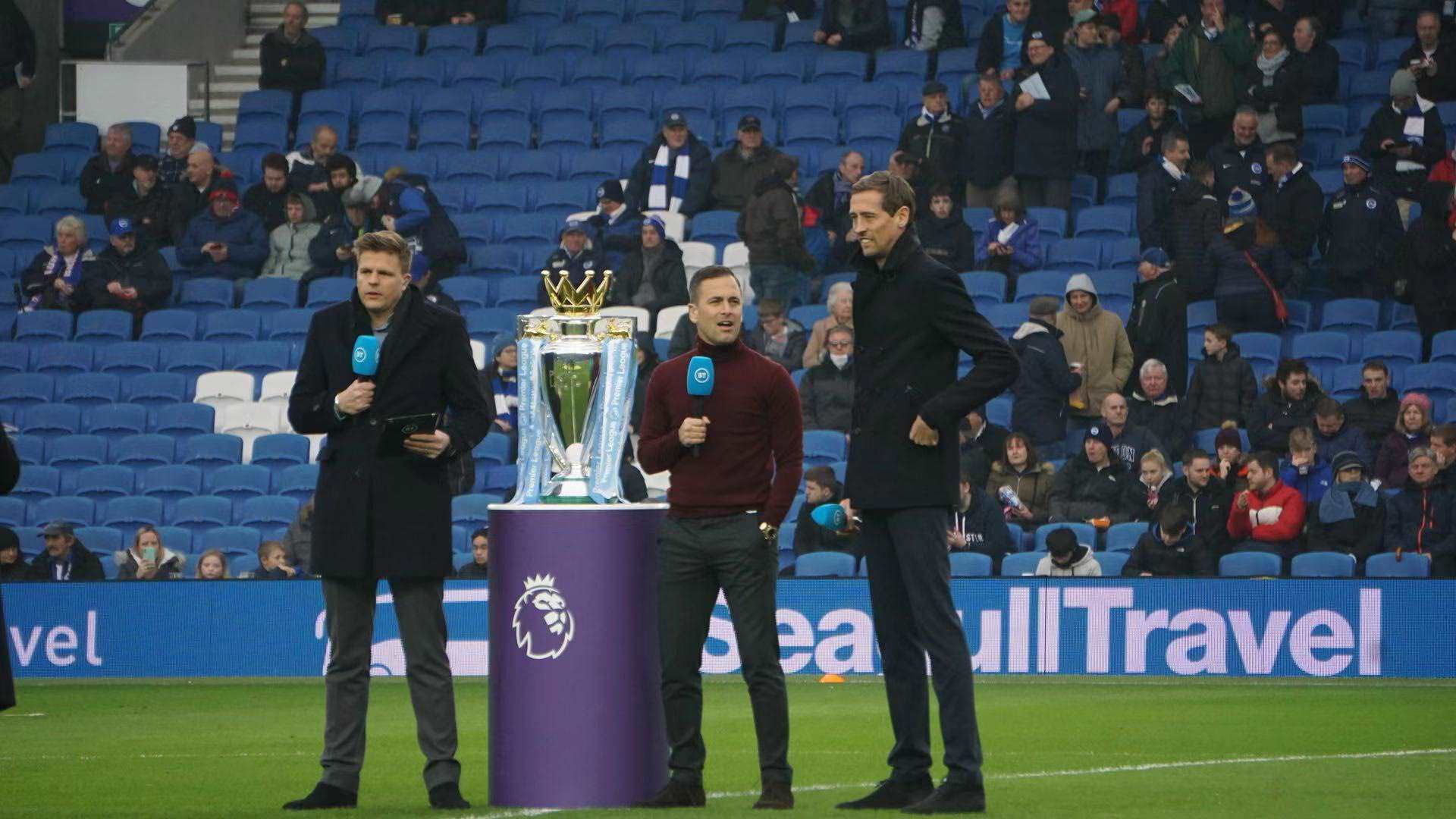 色的团队领 色的团队领