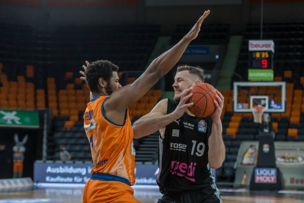 很容易陷入 很容易陷入